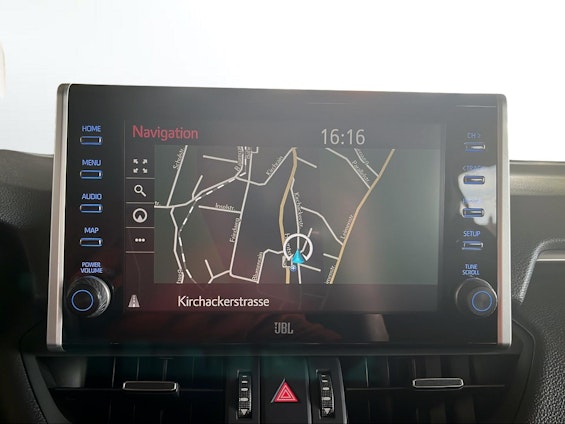 Vehicle image 25