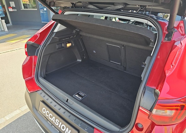 Vehicle image 18 Vehicle image 18