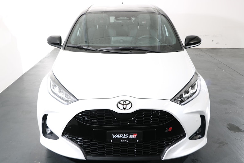 Vehicle image TOYOTA YARIS