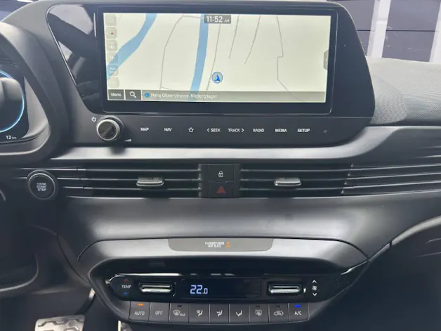 Hyundai BAYON 1.0 T-GDi 100 Amplia Safe Tec