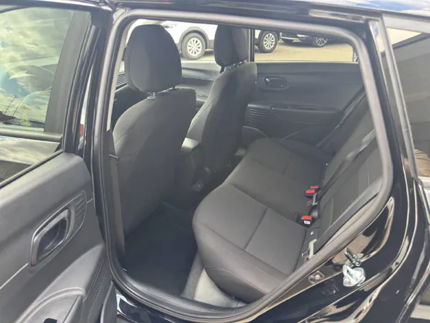 Hyundai BAYON 1.0 T-GDi 100 Amplia Safe Tec