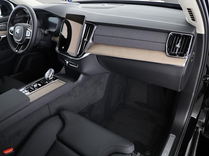 Vehicle image VOLVO XC90