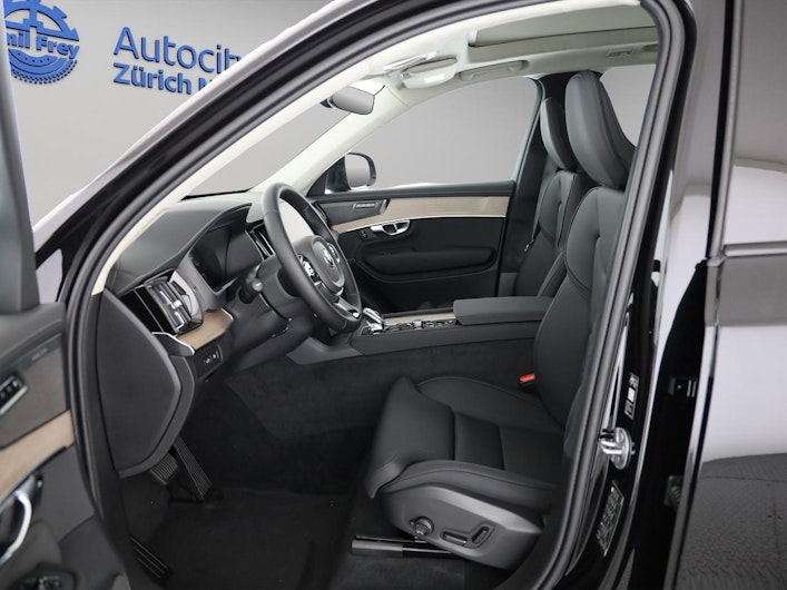 Vehicle image VOLVO XC90