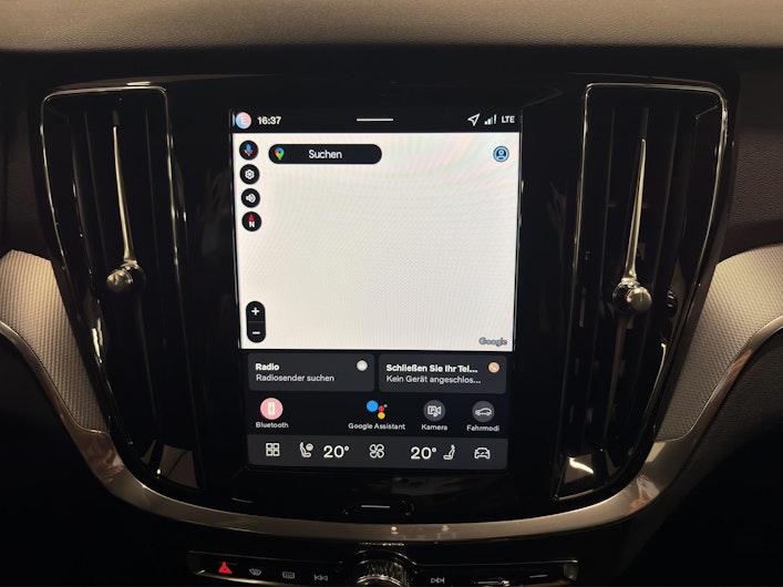 Vehicle image VOLVO V60