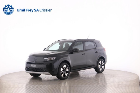 First vehicle image