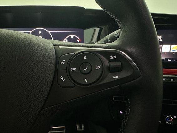 Vehicle image 10 Vehicle image 10