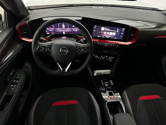 Vehicle image 6 Vehicle image 6