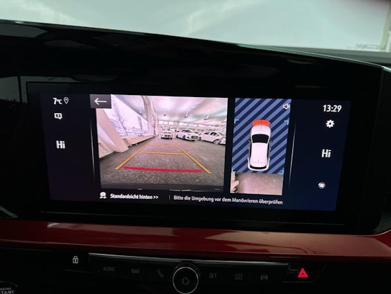 Vehicle image 8 Vehicle image 8