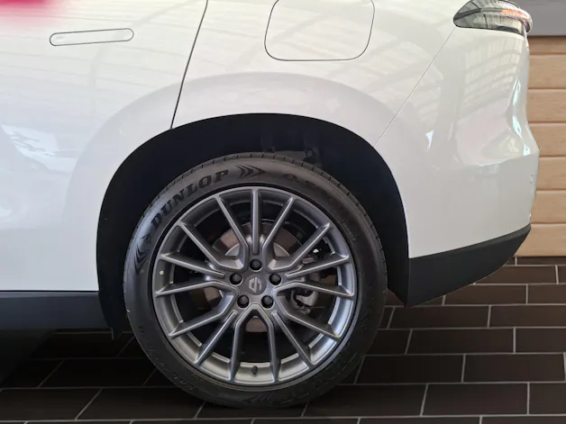 Leapmotor C10 1.5 REEV Design