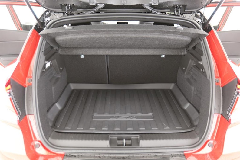 Vehicle image MITSUBISHI ASX