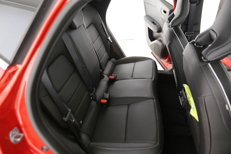 Vehicle image MITSUBISHI ASX