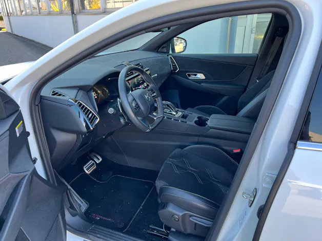DS Automobiles 7 Crossback 1.5 BlueHDi Club