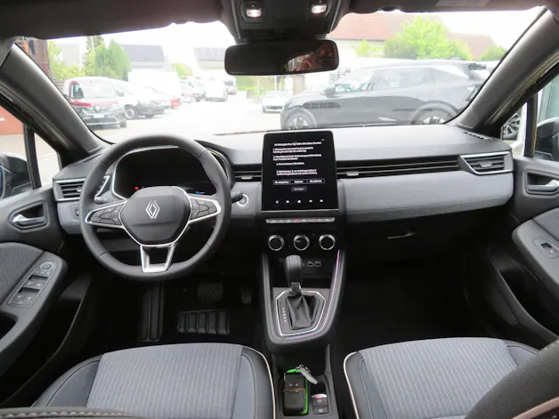 Renault Clio 1.6 E-Tech techno