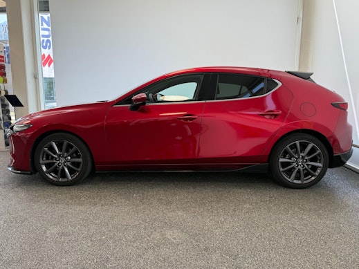 MAZDA 3 Hatchback 2.0 180 Revolution 2