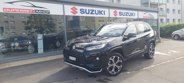 First vehicle image
