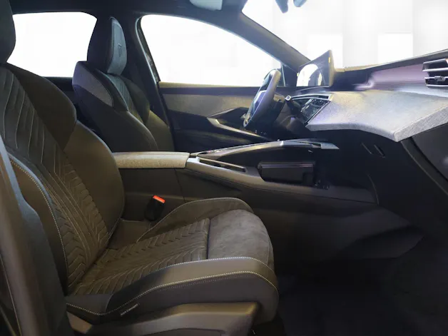 Peugeot 3008 1.2 Hybrid GT