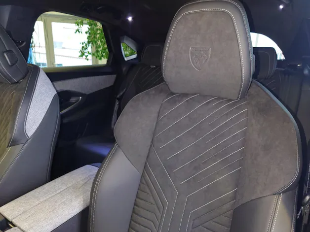 Peugeot 3008 1.2 Hybrid GT