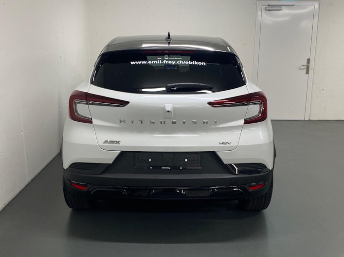 Vehicle image MITSUBISHI ASX