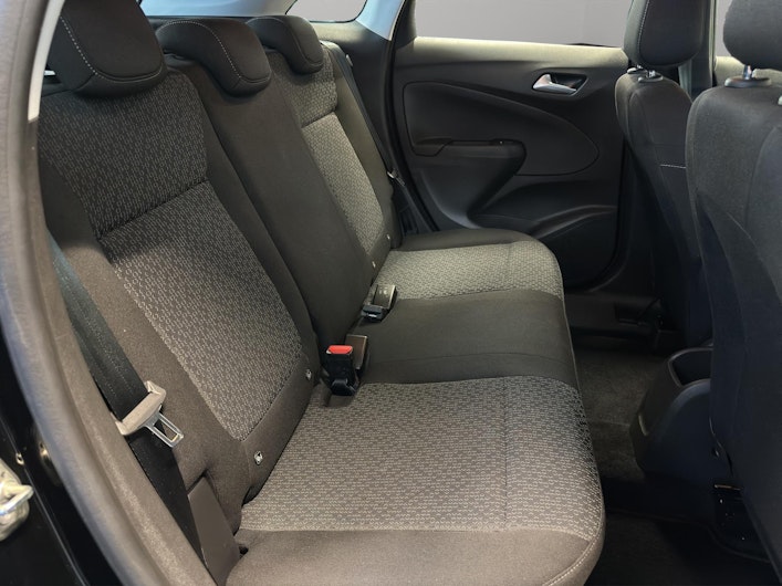 Vehicle image OPEL CROSSLAND