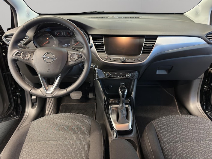 Vehicle image OPEL CROSSLAND