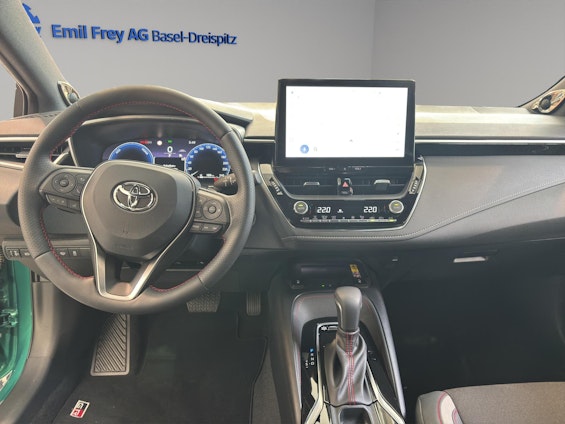 Vehicle image 3 Vehicle image 3