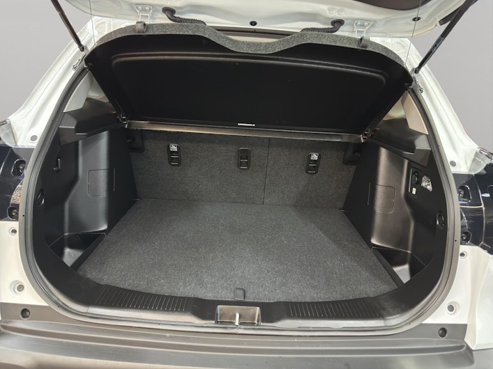 Vehicle image SUZUKI S-CROSS