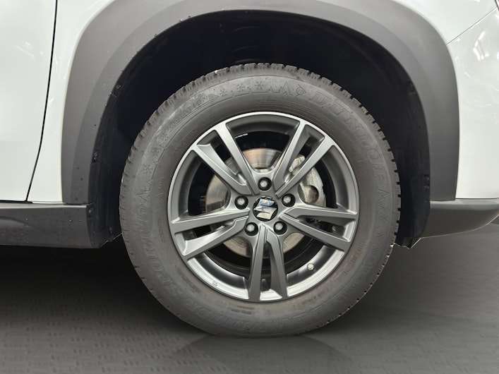 Vehicle image SUZUKI S-CROSS