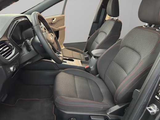 FORD Kuga 2.5 Plug-in Hybrid ST-Line 2