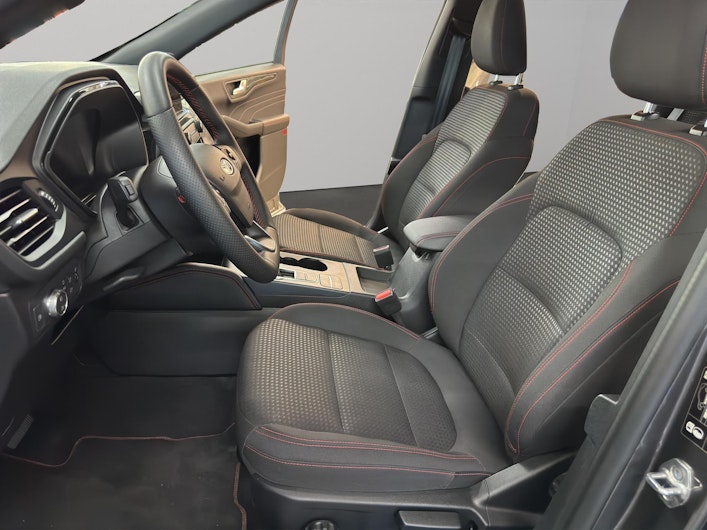 Vehicle image FORD KUGA