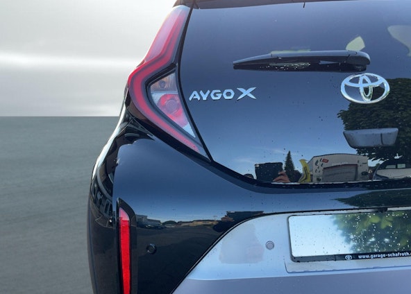 Vehicle image 22 Vehicle image 22