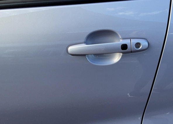 Vehicle image 17 Vehicle image 17