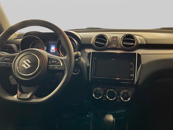 Vehicle image 5 Vehicle image 5