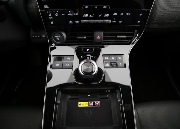 Vehicle image 8 Vehicle image 8