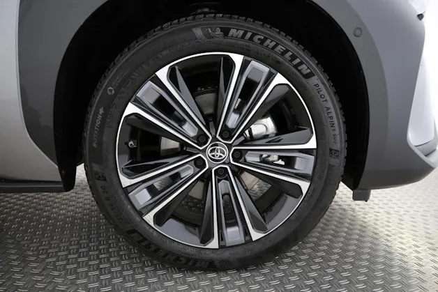 Toyota bZ4X Premium AWD