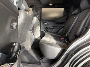 Vehicle image TOYOTA Urban Cruiser Premium AWD