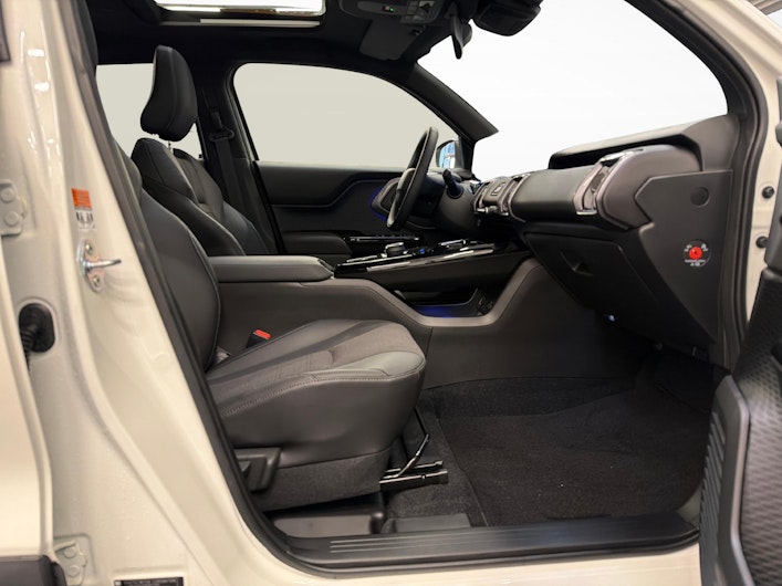 Vehicle image TOYOTA UrbanCruiser