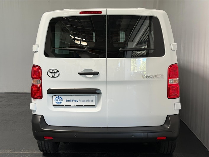 Vehicle image TOYOTA PROACE