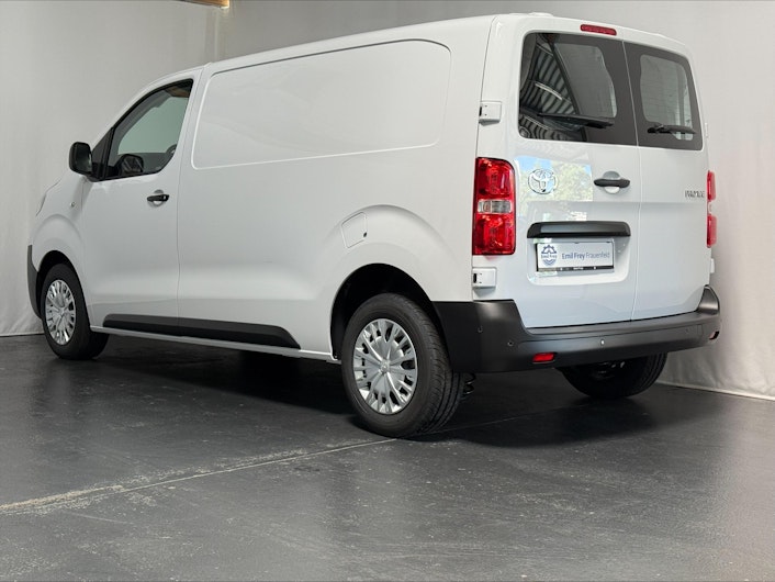 Vehicle image TOYOTA PROACE