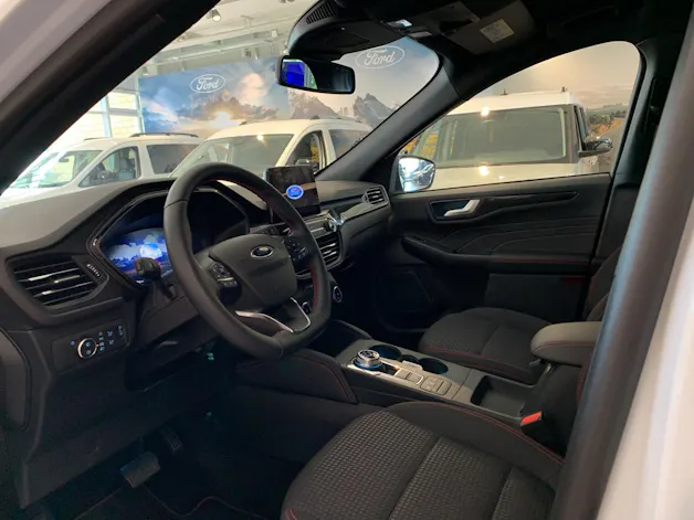 Ford Kuga 2.5 Hybrid ST-Line 4x4
