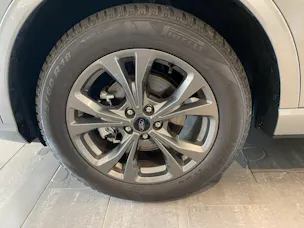 Ford Kuga 2.5 Hybrid ST-Line 4x4