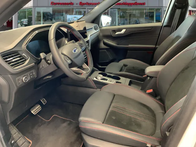 Ford Kuga 2.5 Hybrid ST-Line X 4x4