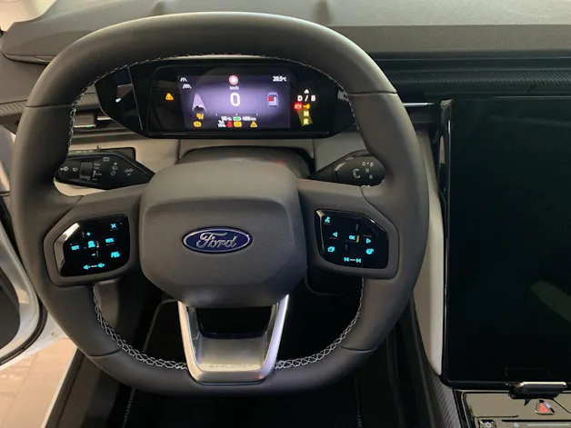 Ford Explorer Extended Range Premium