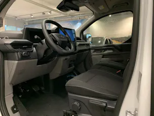 Ford Transit C Van 320 L1 2.5 Duratec 233 Trend PHEV