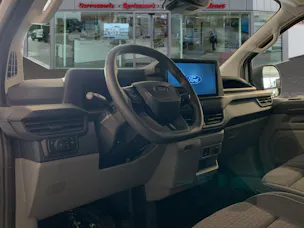 Ford Transit C Van 320 L1 2.5 Duratec 233 Trend PHEV