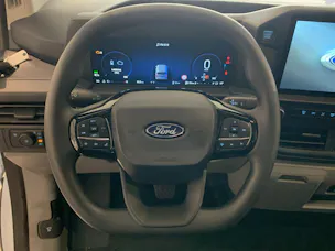 Ford Transit C Van 320 L1 2.5 Duratec 233 Trend PHEV