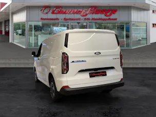 Ford E-Transit C Van 320 L1 Trend