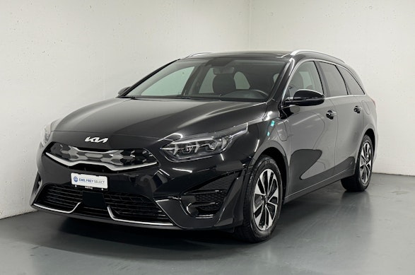 KIA Ceed SW 1.6 GDi Plug-in Hybrid Style 0 KIA Ceed SW 1.6 GDi Plug-in Hybrid Style 0