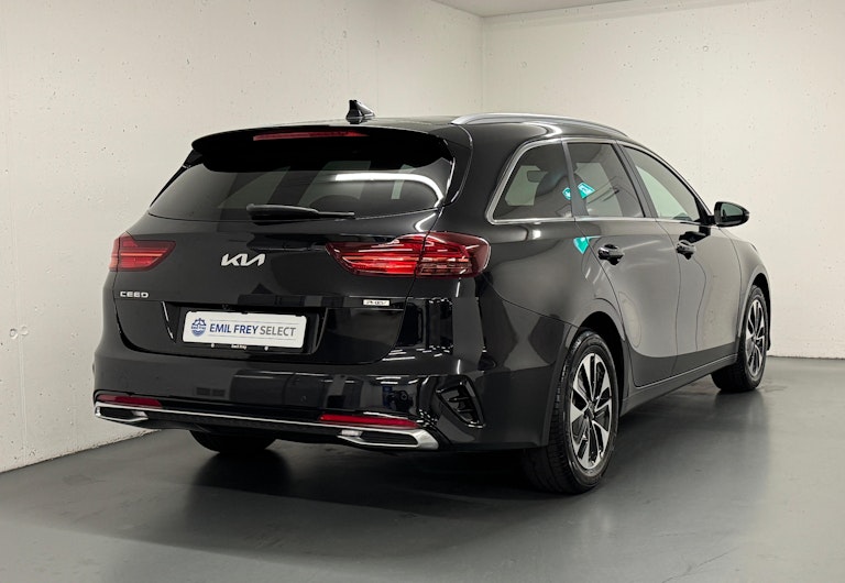 Vehicle image KIA CEED