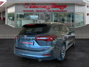 Ford Focus Station Wagon 1.0i EcoB Hybrid 155 Titanium