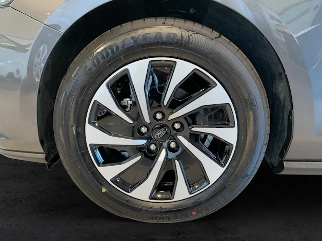 Ford Focus Station Wagon 1.0i EcoB Hybrid 155 Titanium